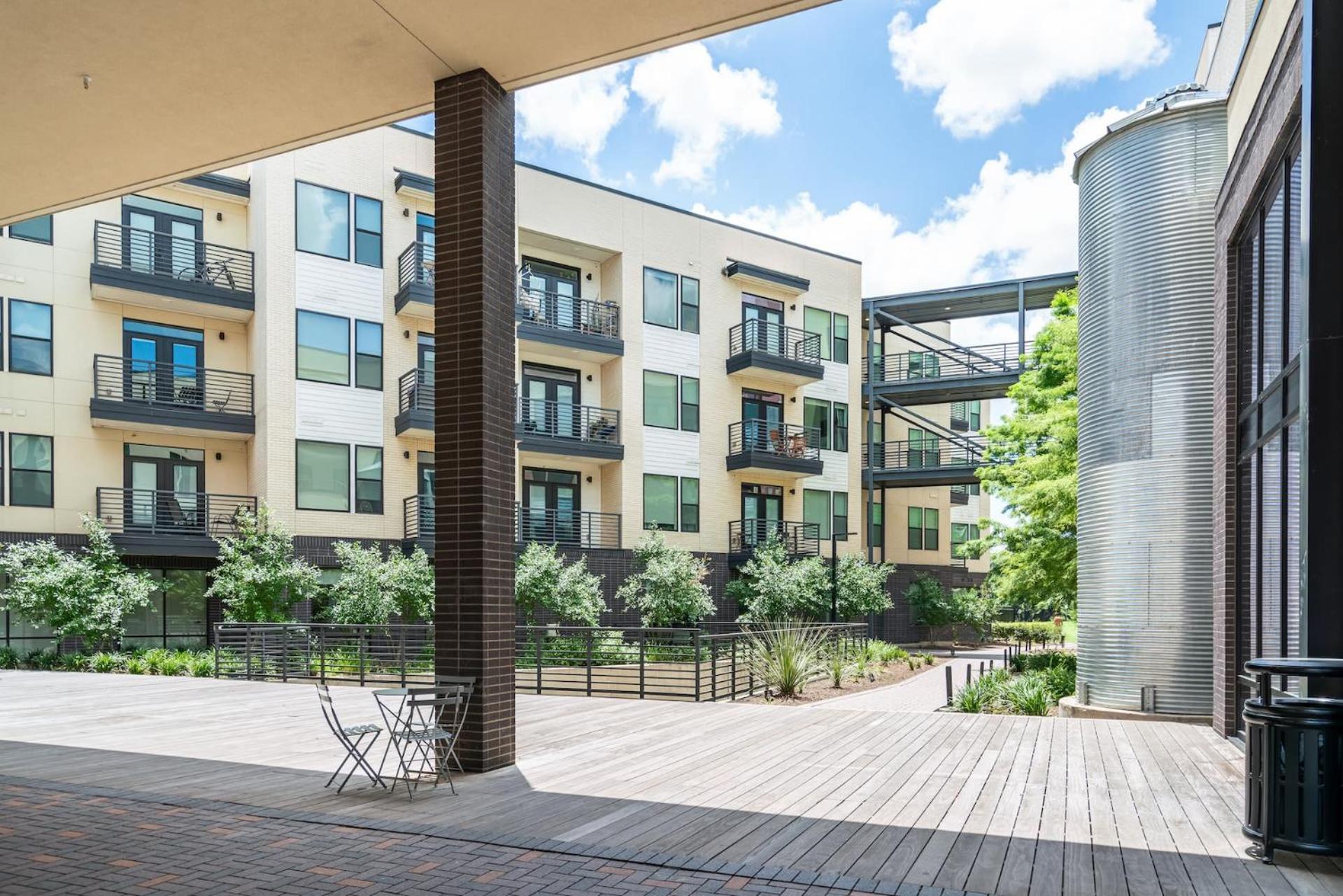Eqr Weaver Austin Exterior photo